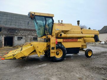 Kombajn New Holland 8030 do zboża i kukurydzy