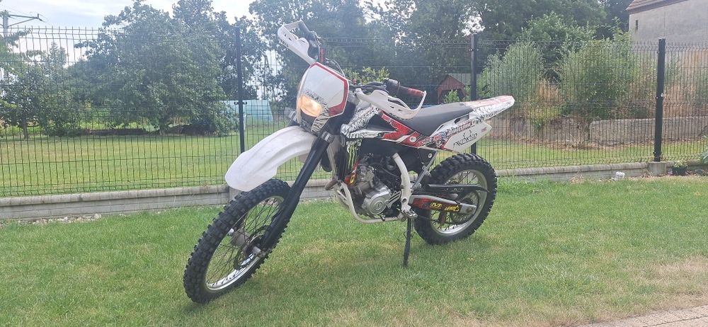 Husqvarna SMR 125