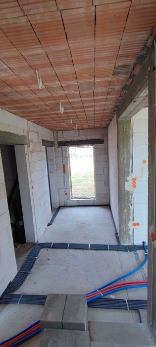 Elektryk, Instalacje elektryczne