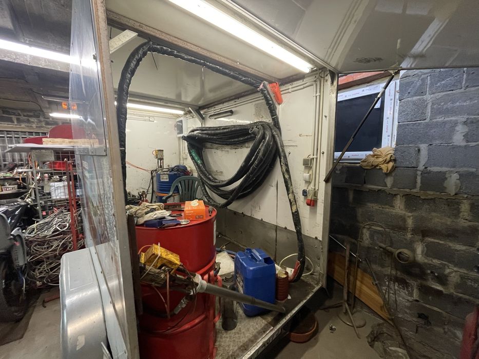 Witam sprzedam agregat do natrysku piany pur