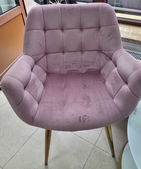 Zestaw fotele tapicerowane ze stolikiem