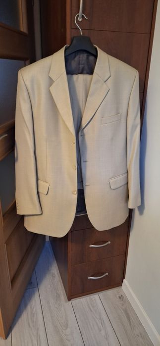 Sprzedam  garnitur męski  XXL