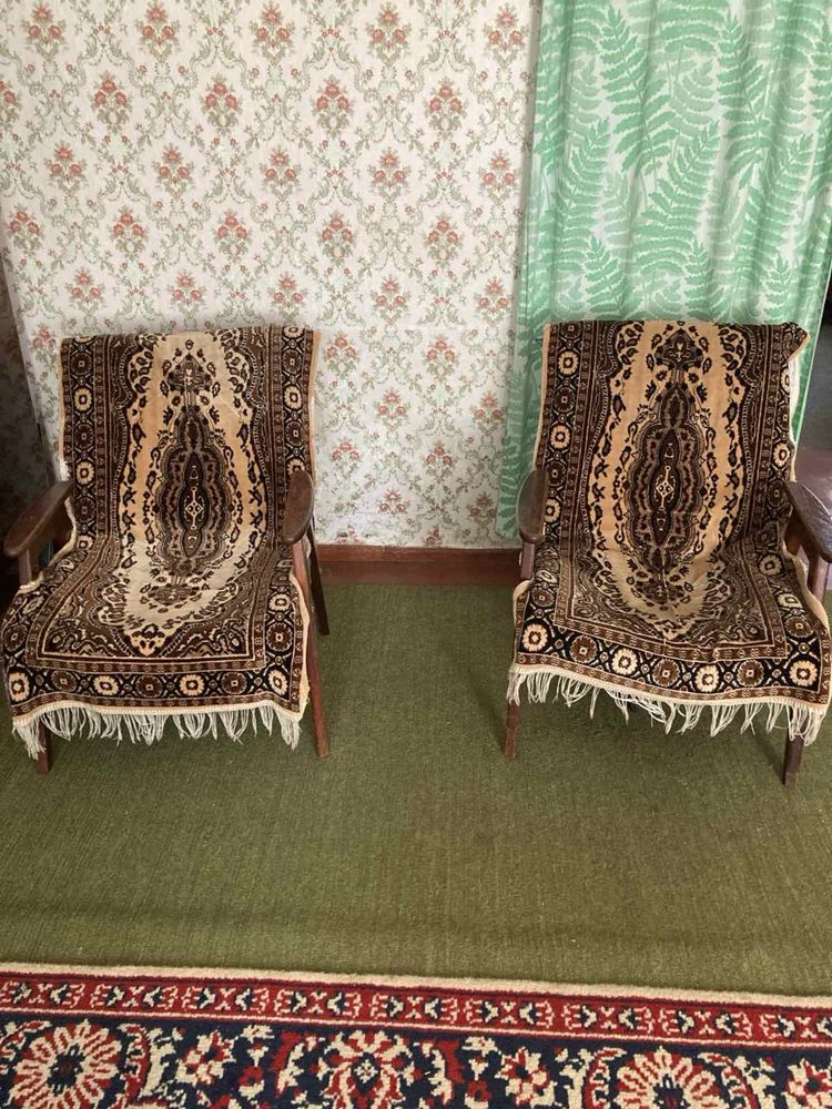 Диван, крісло (вживані)