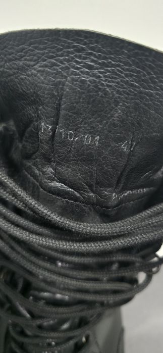 Botas OGFE tamanho 42