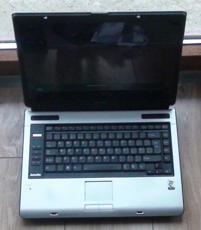 Laptop Toshiba Satellite pro A100
