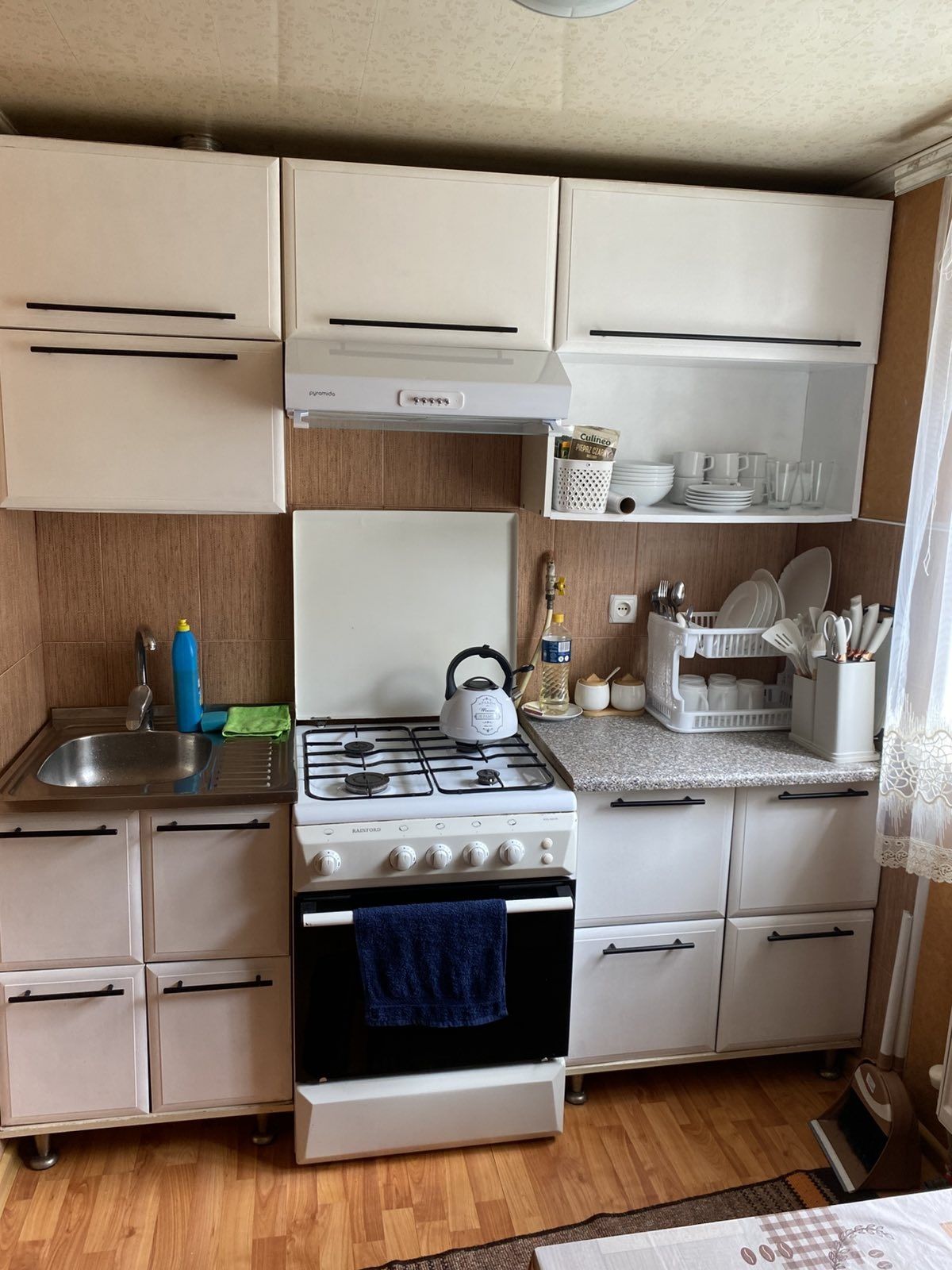 Продаж 2кн в центрі вул Жизневського -рн Турецької площі.
