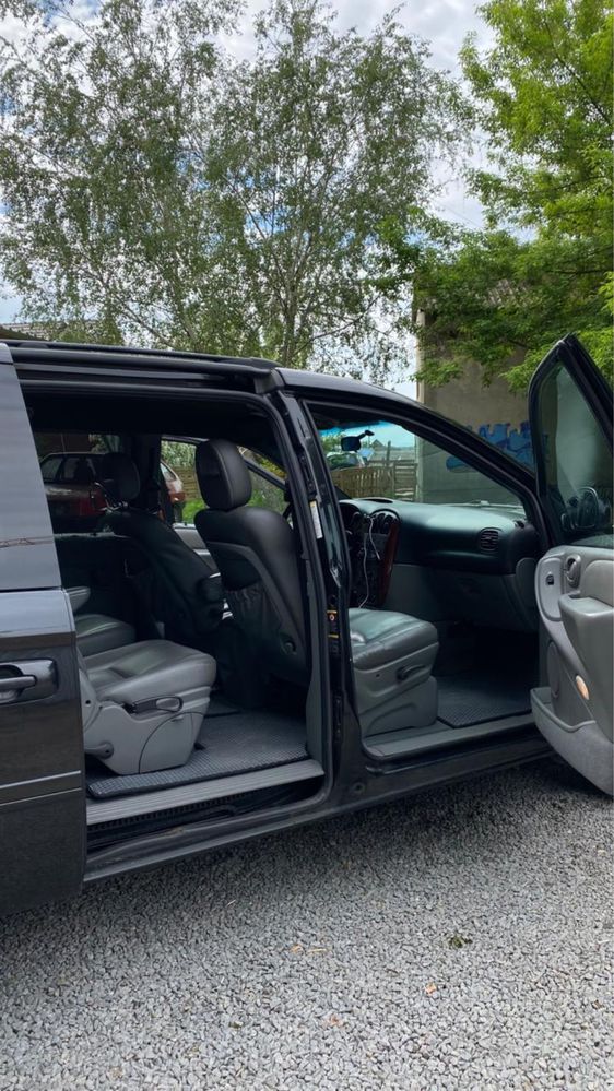 Chrysler Voyager