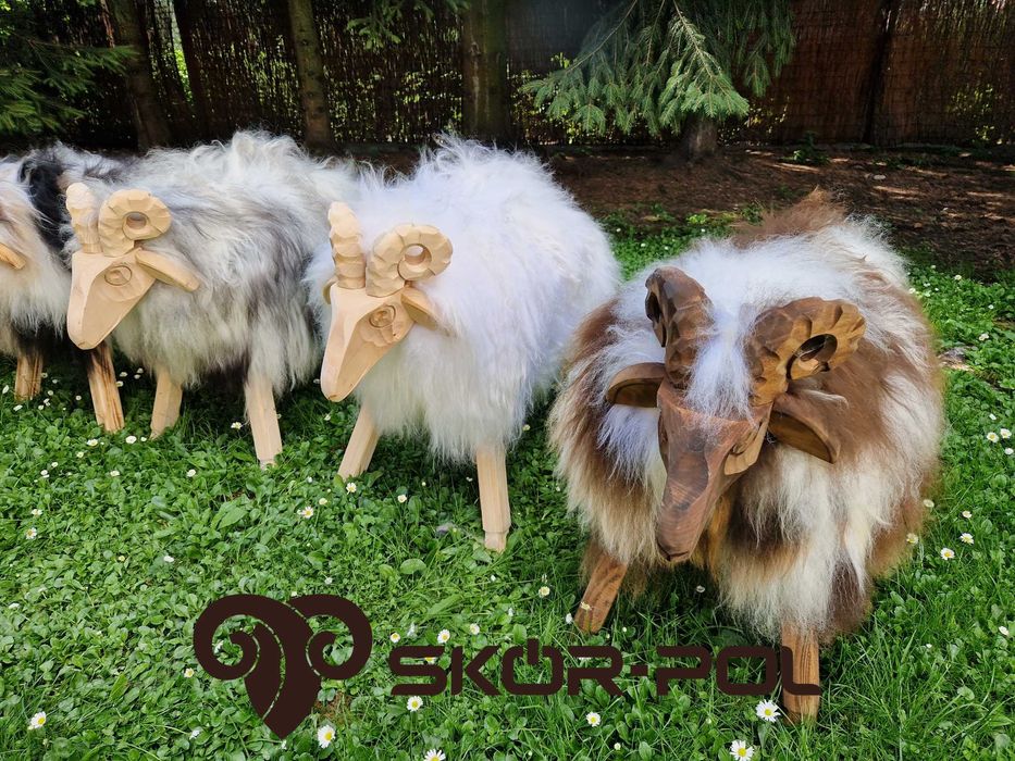 Baran Dekoracyjny Obity Skórą Owczą Stołek Krzesło Skór-Pol