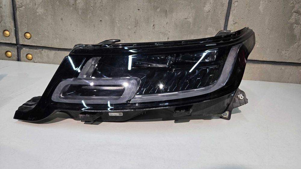 Range Rover Sport L494 фари Full LED оригінал Європа