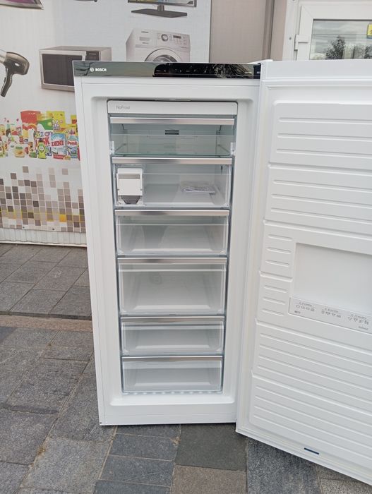 Морозильная камера Bosch No-Frost 290л INVERTER A+++ из Германии