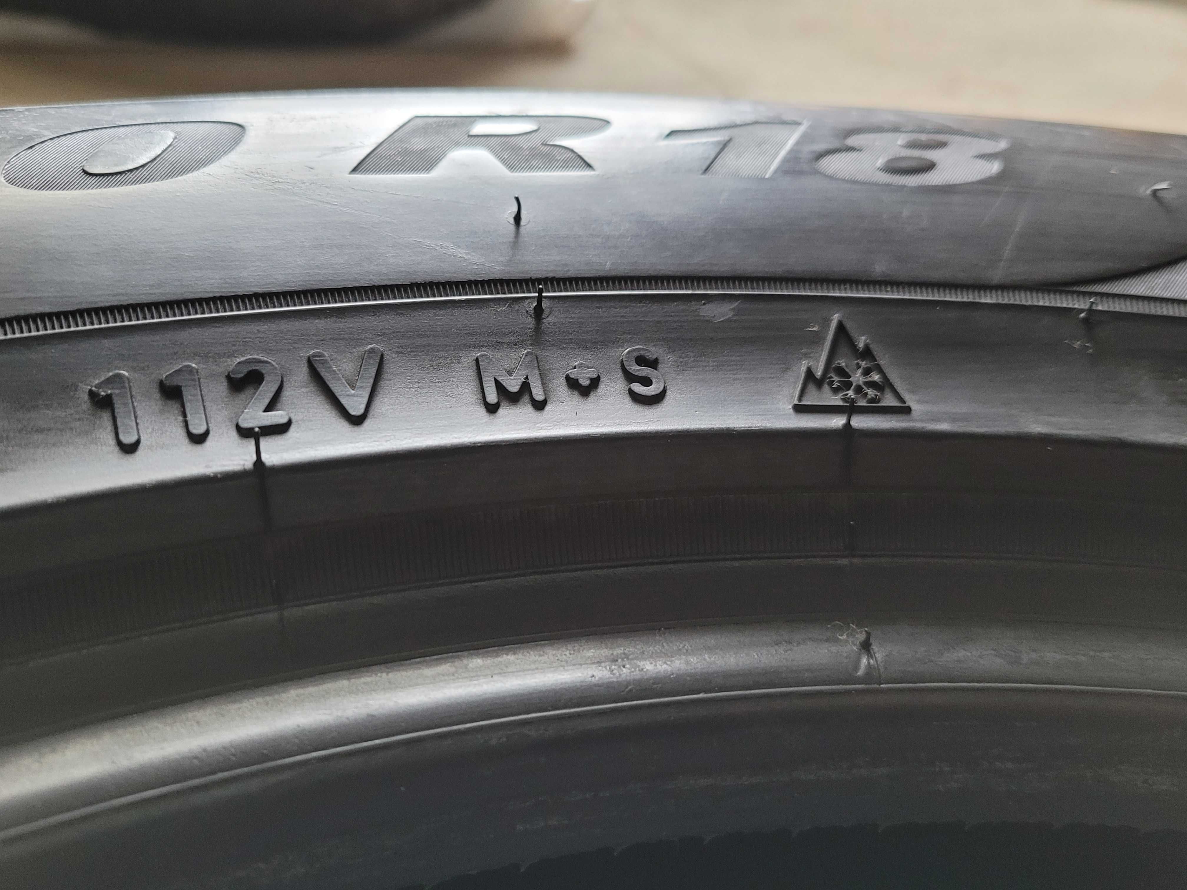 opony zimowe 4 sztuki Pirelli Scorpion Winter 255/60 r18