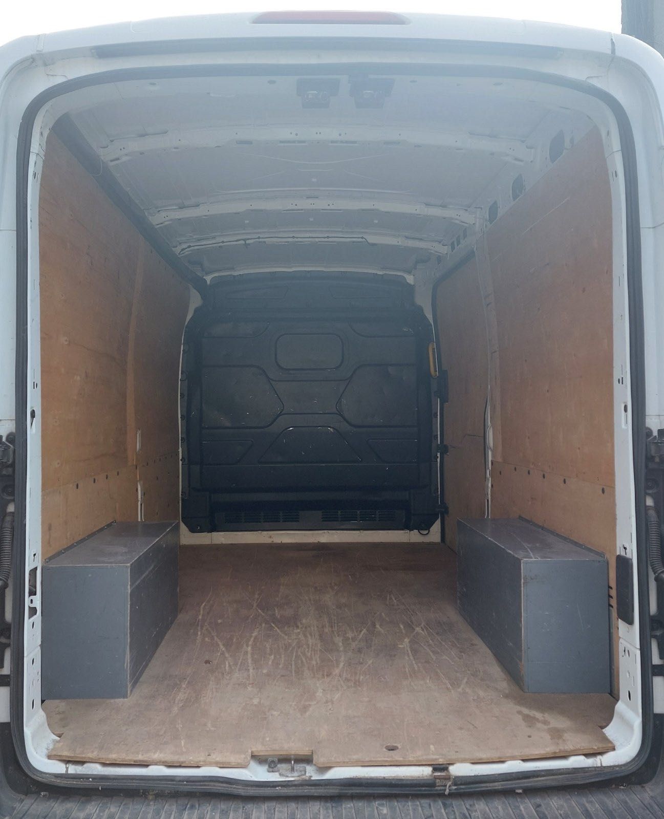 Довгострокова оренда грузового авто/буса Ford Transit 2015р
