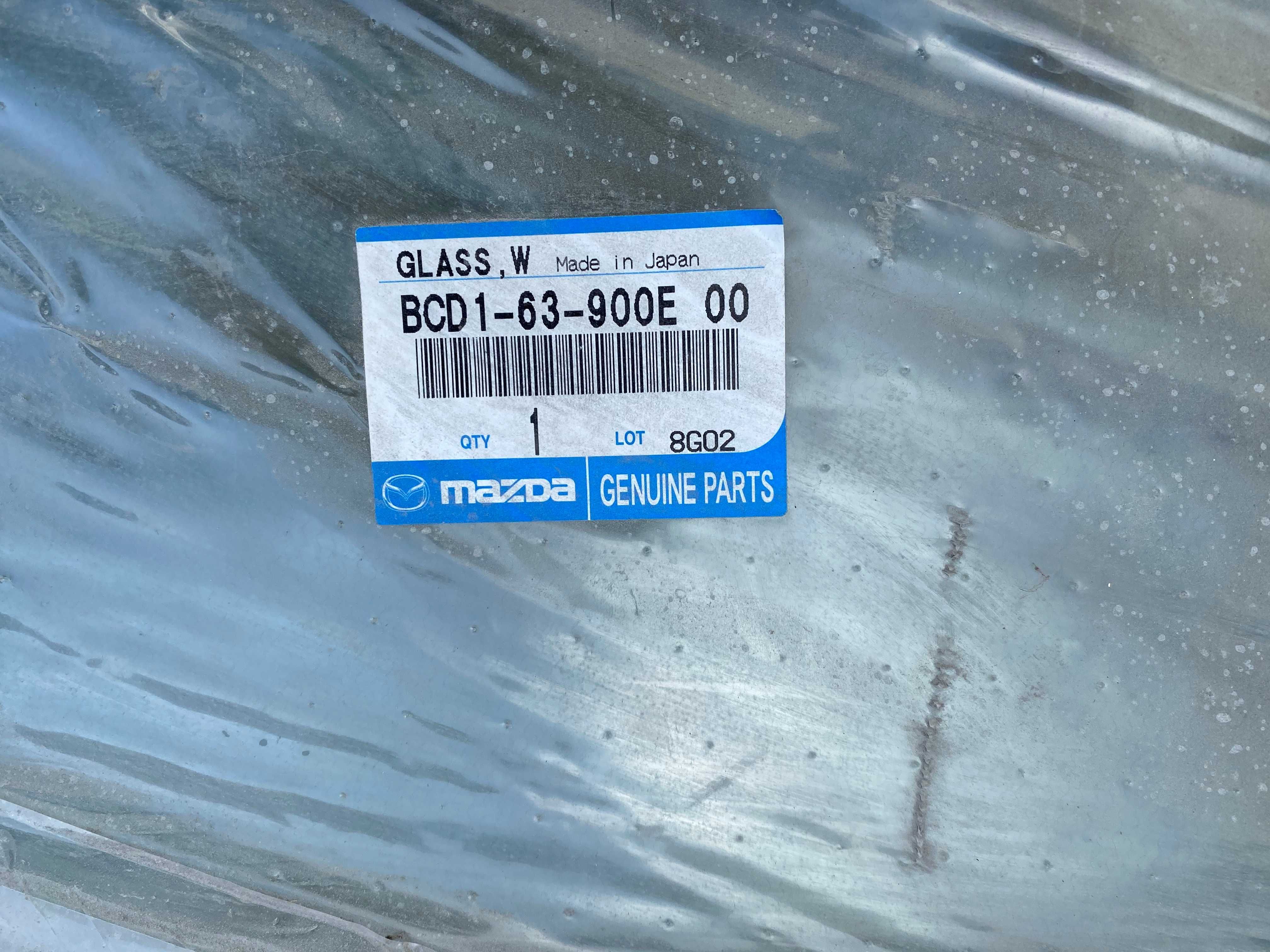 Скло лобове Mazda 3 BL 2009р- лобовое стекло Mazda 3 BL BCD1-63-900E