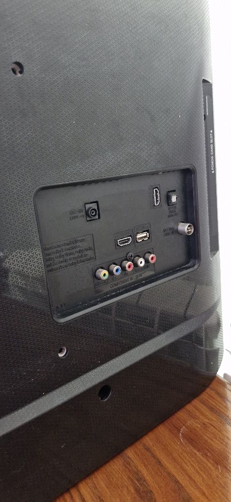 САМОВИВІЗ СУМИ. Телевізор LG 32LJ510B, б/в, стан хороший