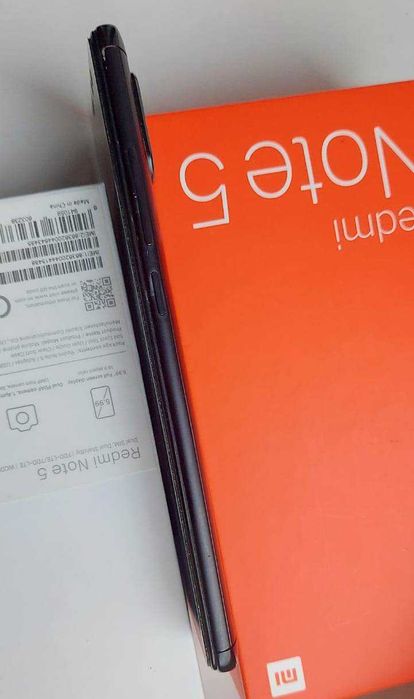 Xiaomi Redmi Note 5 4/64 gb  Повний комплект