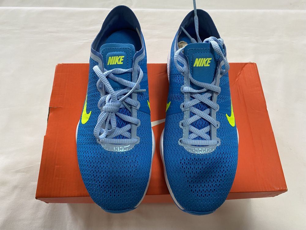 Buty Nike Air Zoom Fit 35.5