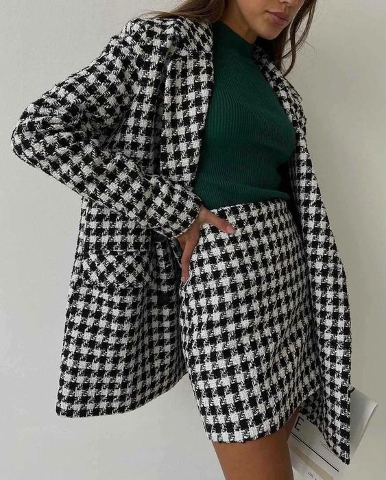 Костюм жіночий  твідовий