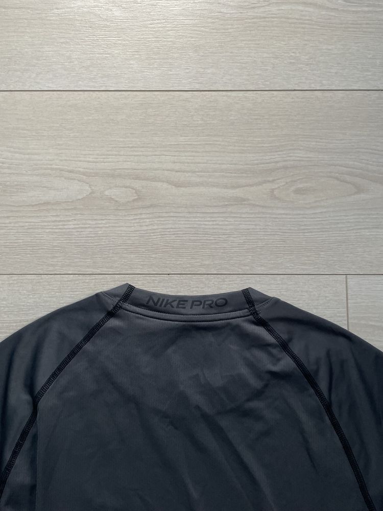 Оригінальна чоловіча термо кофта Nike PRO Combat Swoosh L
