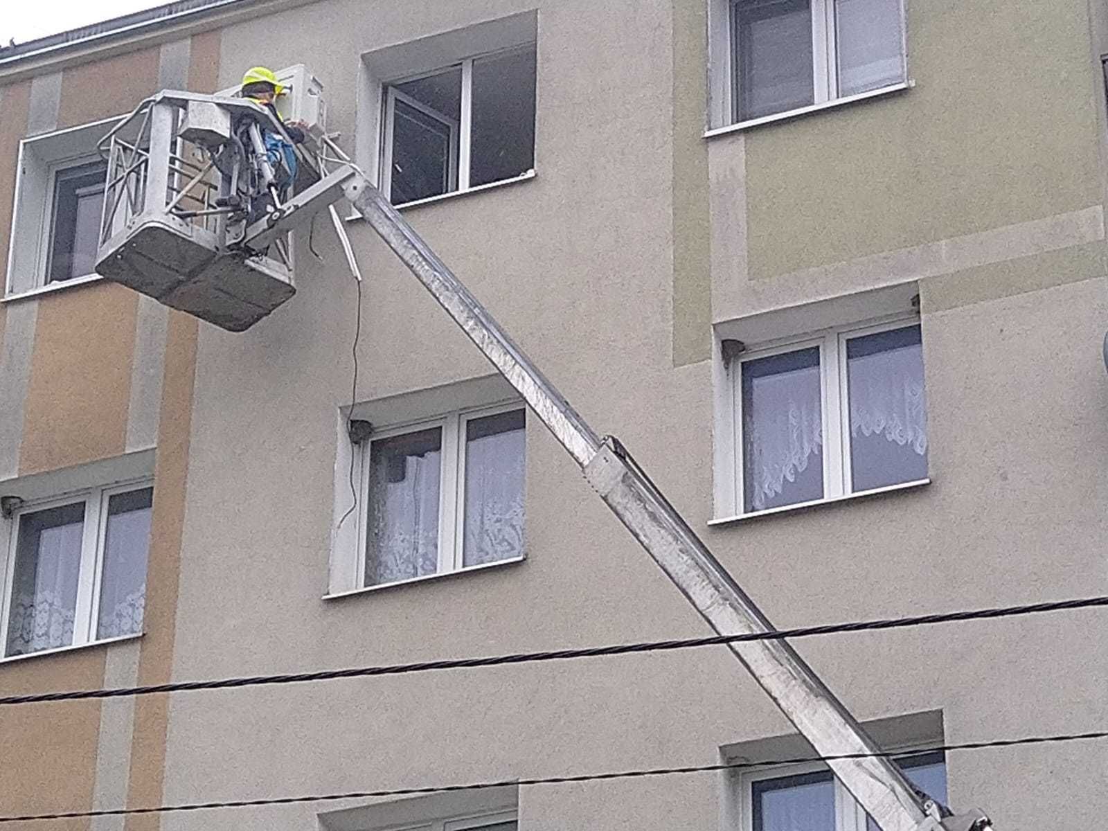 Usługi podnośnikiem koszowym