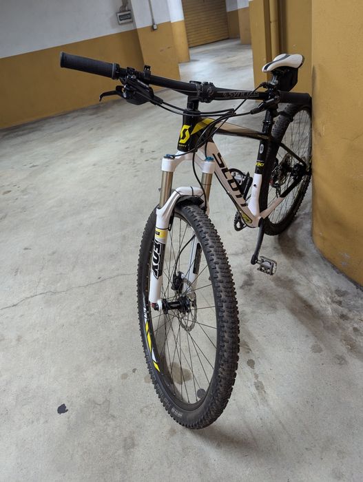 Scott scale 930 M carbono