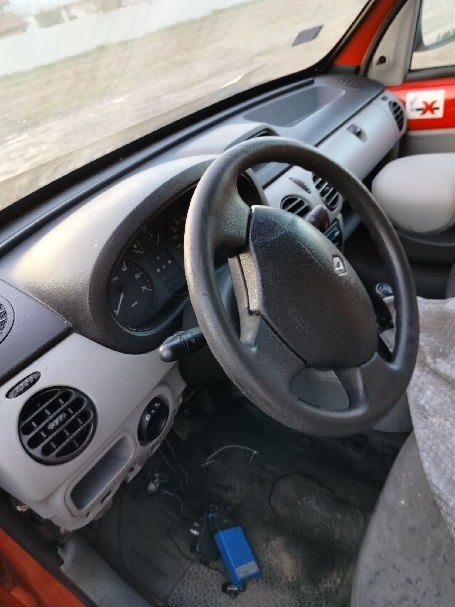 Renault Kangoo 2004 na części