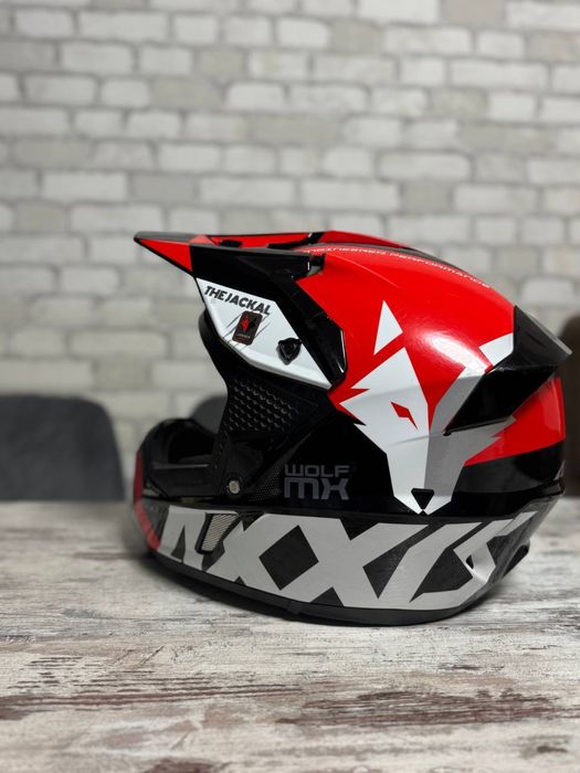 Продам Шлем (кроссовый) AXXIS WOLF Jackal B5 Gloss Red