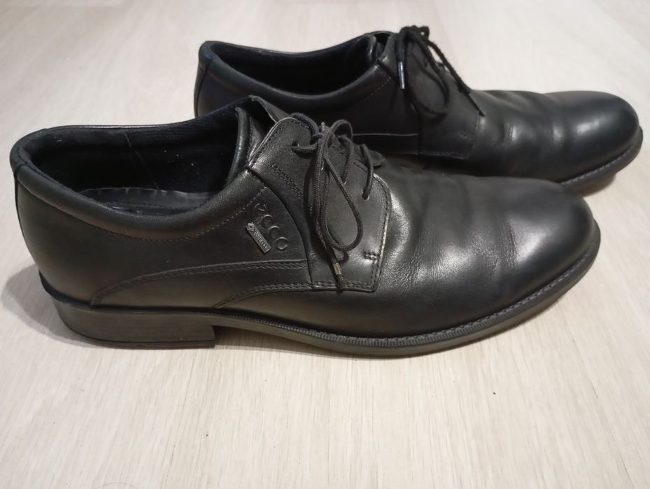 Półbuty Ecco męskie skórzane 43