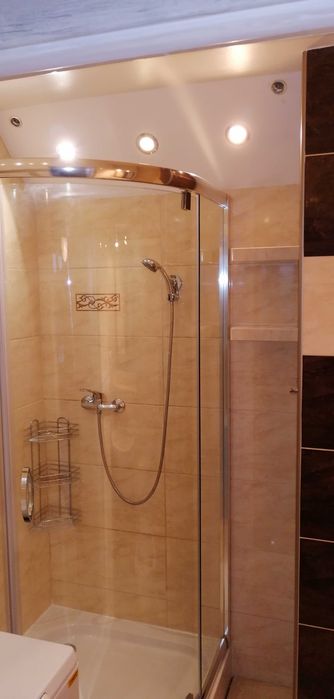 Pokój 1-os. - TV większy niż na foto