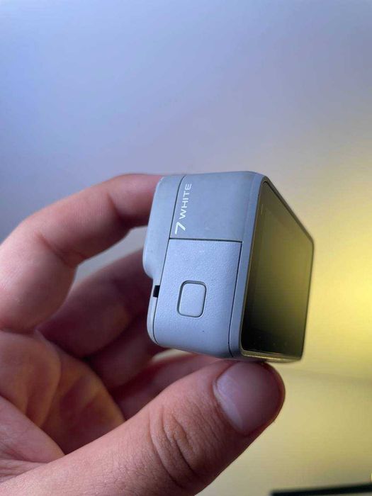 Екшн камера GoPro Hero7 з комплектом