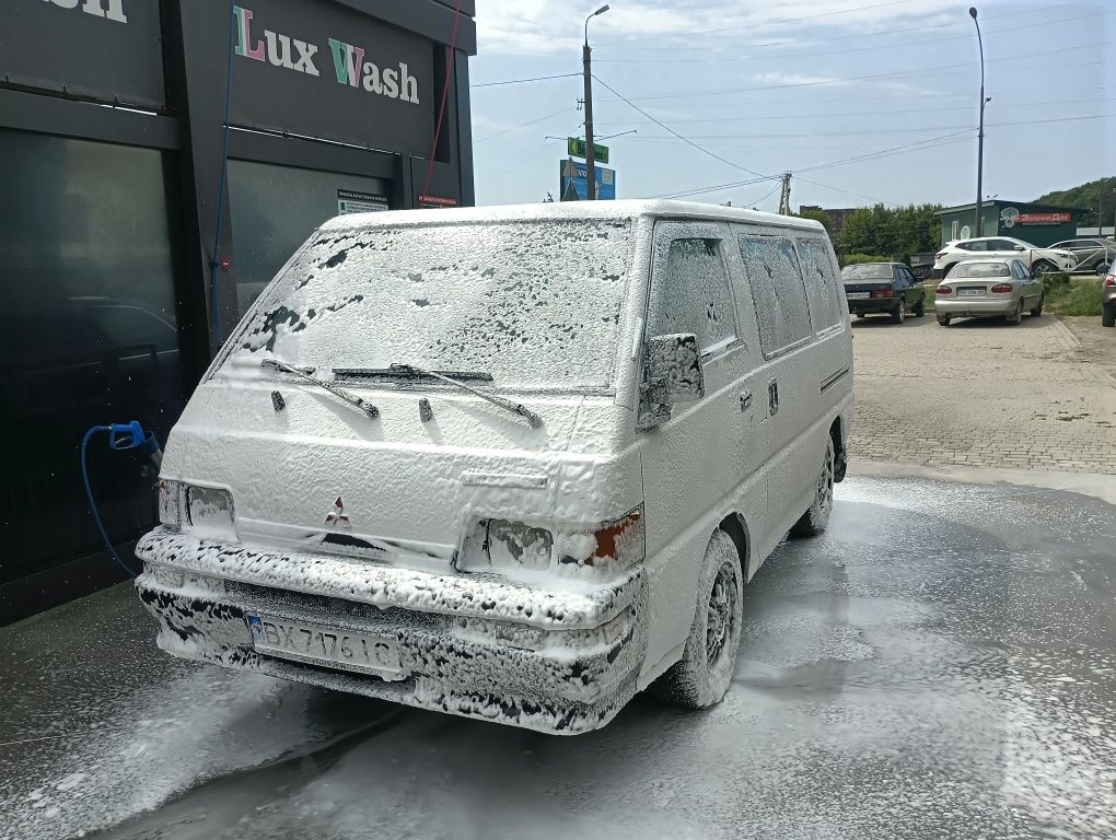 Mitsubishi L300 газ/бензин