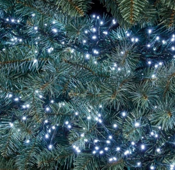 500 lampek choinkowych LED jasna biel