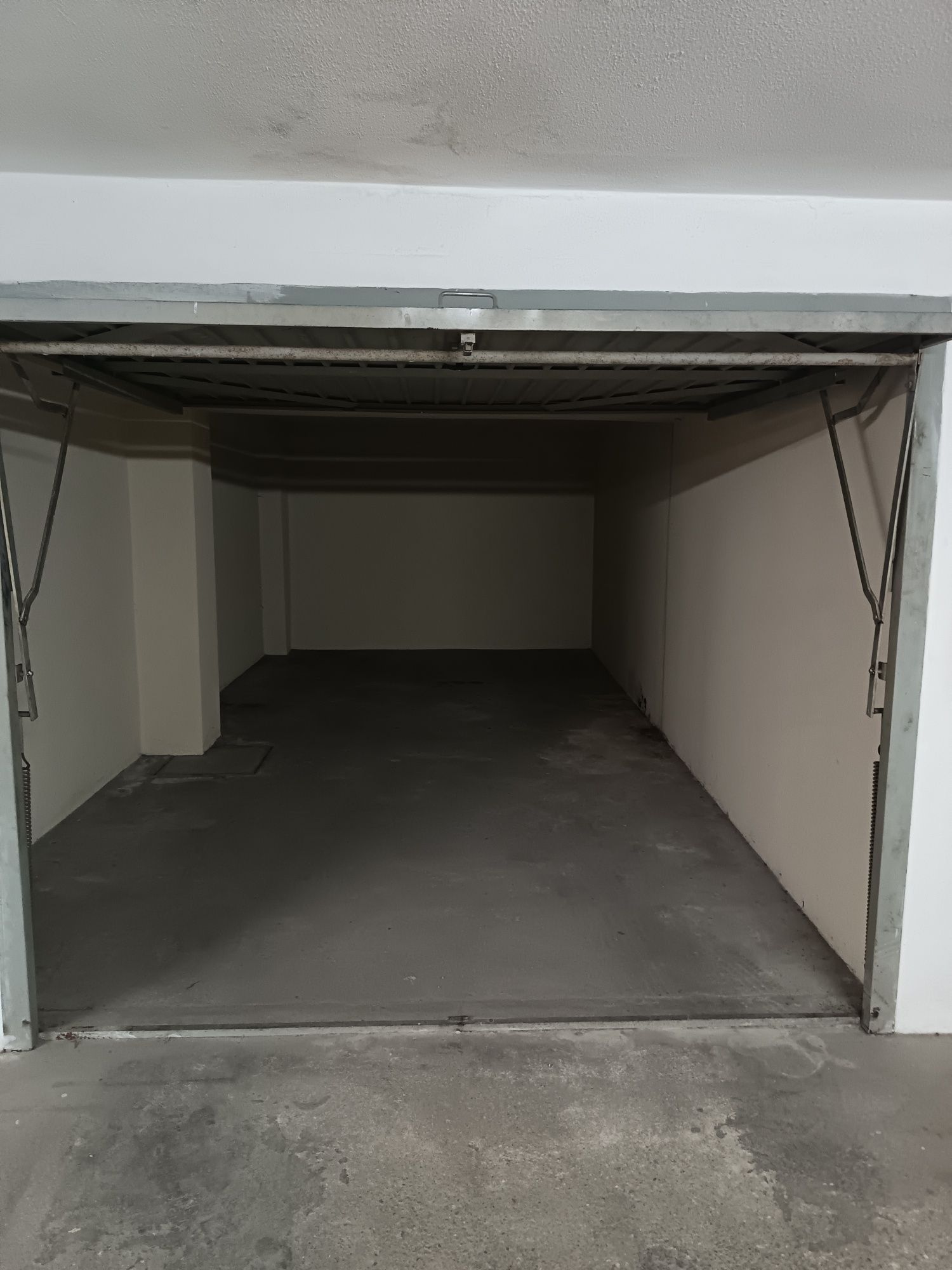 Garagem junto Mercadona Figueira da Foz