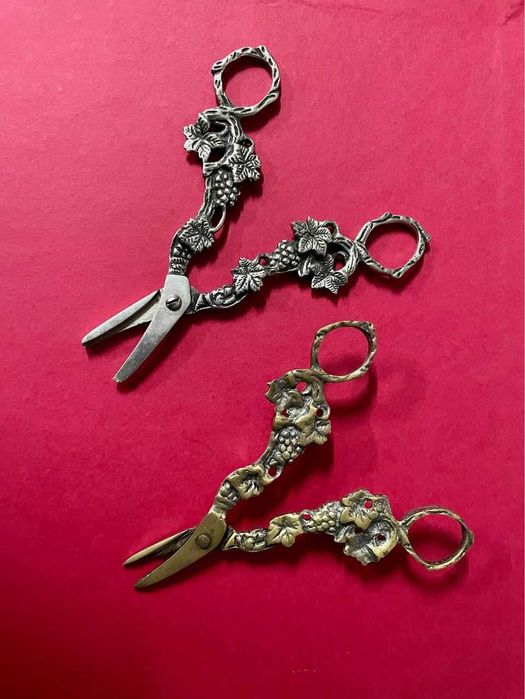 Tesouras antigas e vintage em metal