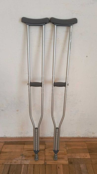 Милиці підпахові, алюмінієві, висота 132-152. Стан б/у