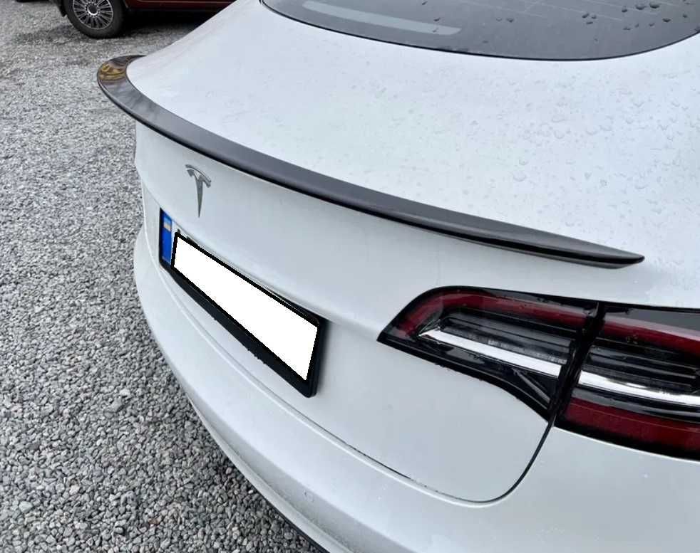 Спойлер чорний глянець матовий Tesla Model 3 Model S / ABS