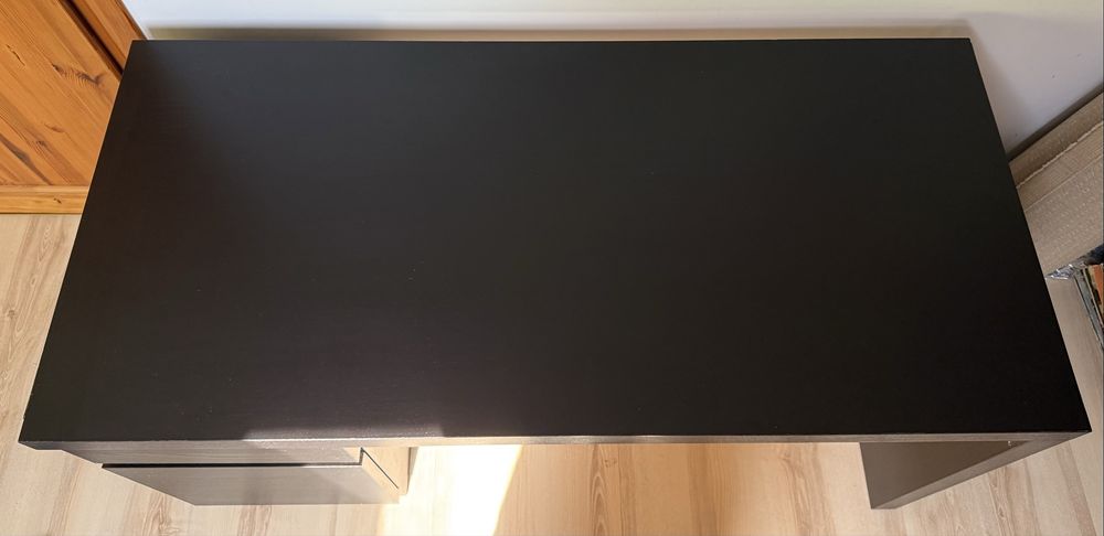 Biurko Ikea Malm czarnobrąz 140x65