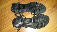 Czarne sandały 40