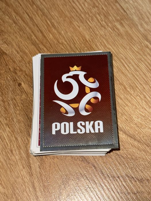 Naklejki „Dumni z naszych”.