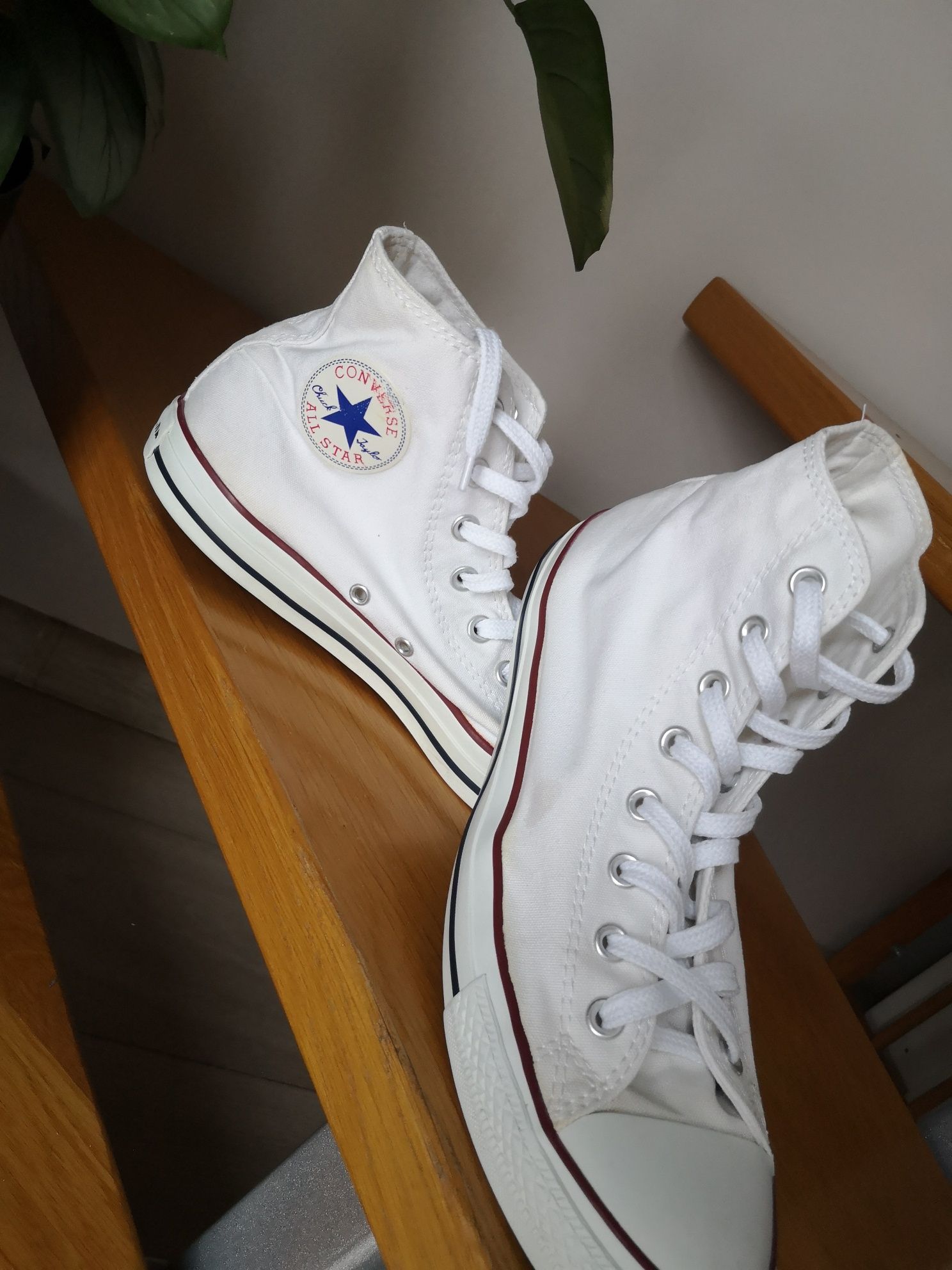 Trampki białe converse uniwersalne roz 44.5 wysokie all star