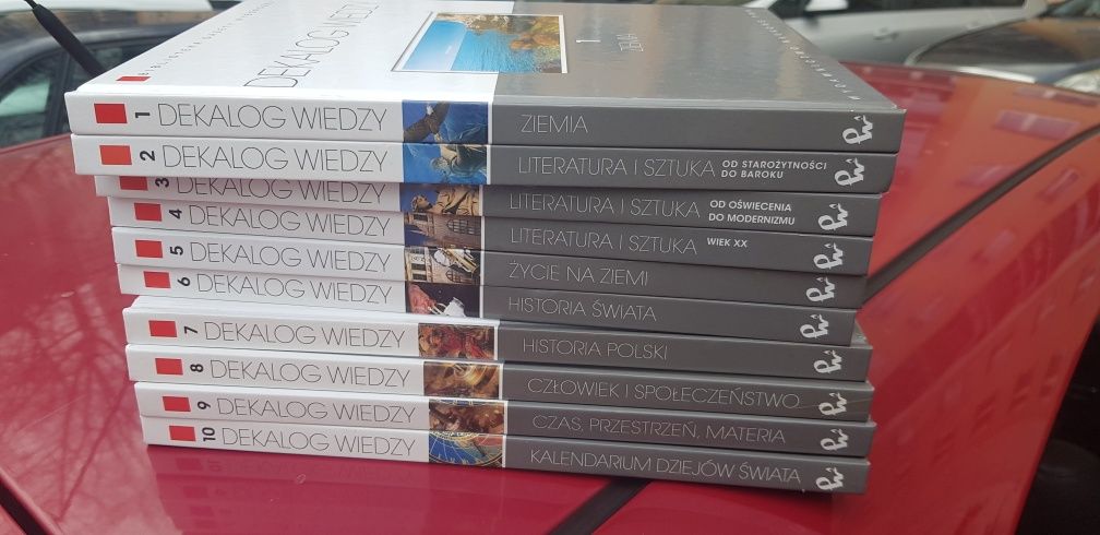 Dekalog wiedzy komplet 10 części pwn gazeta wyborcza