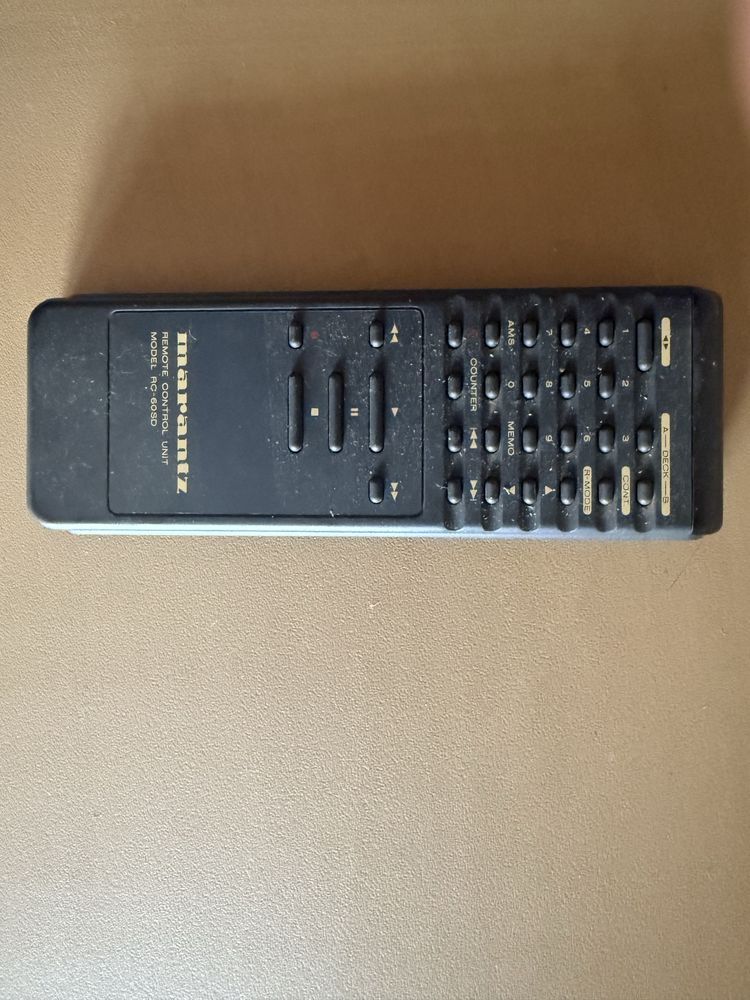 Кассетная дека высокого класса Marantz SD 60. Родной пульт