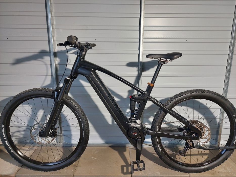 Cube Stereo Hybrid  L 29" one bosch smart 750 full