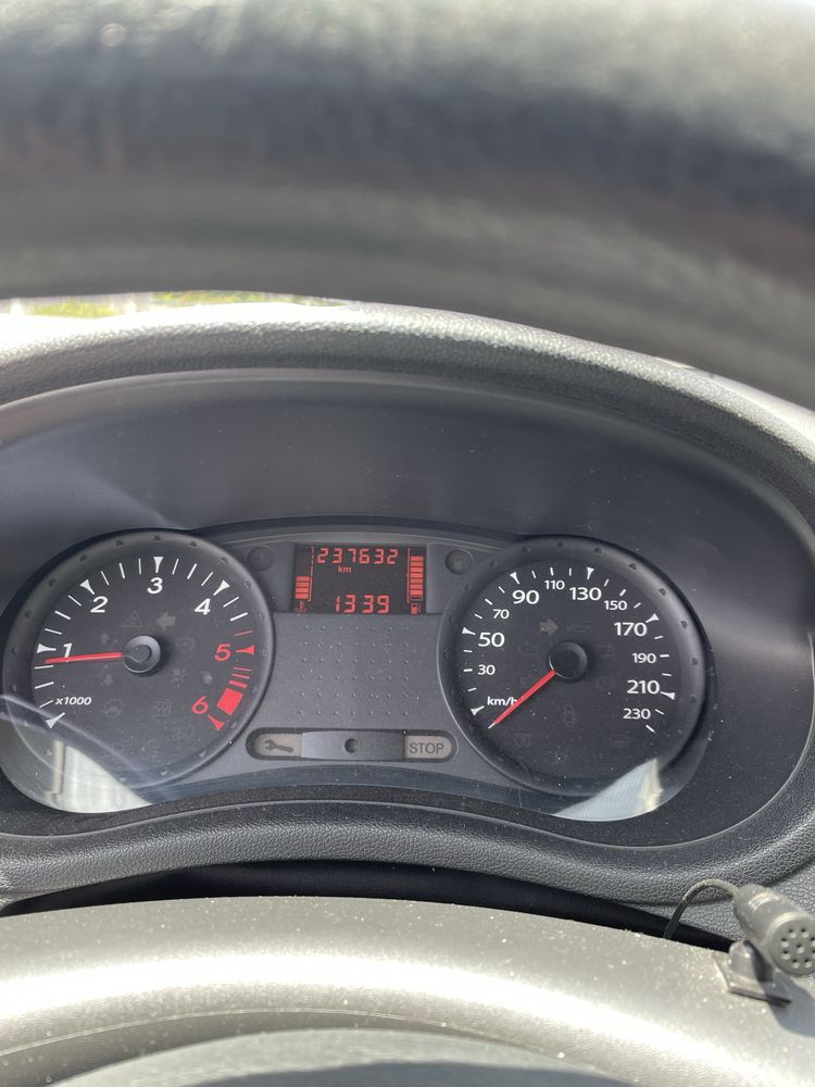 Clio 3 1.5 dci comercial