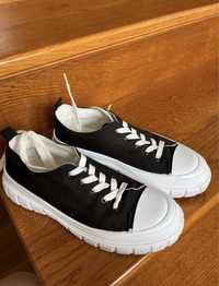 Sneakersy damskie czarno białe