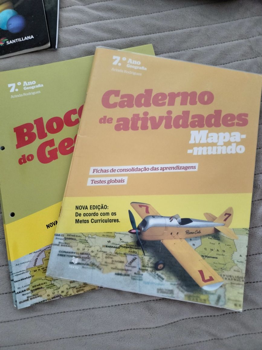 Manuais de atividades do 7o ano