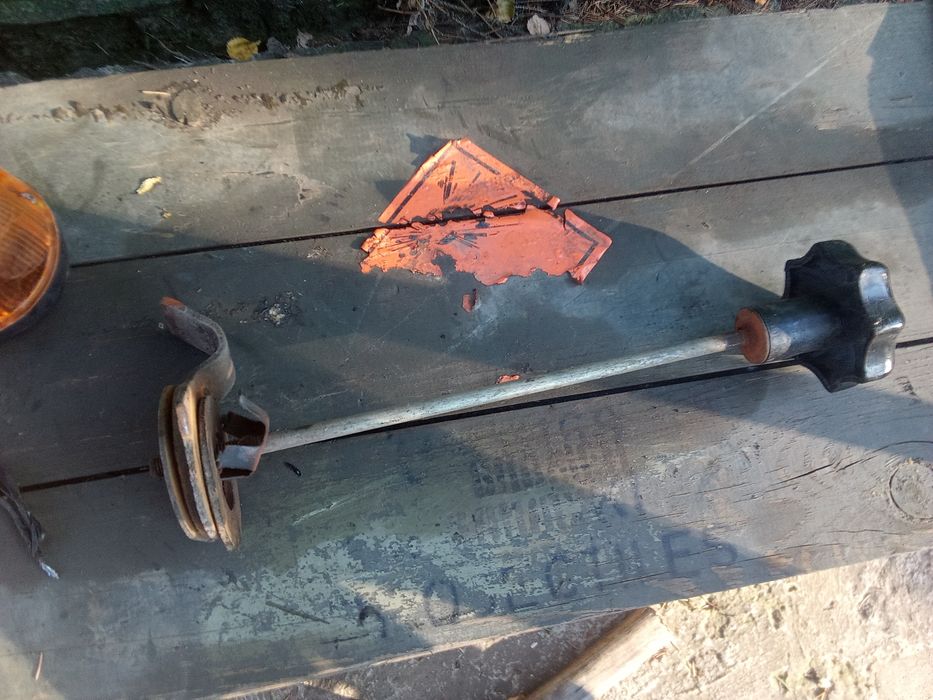 Продам на Иж планету 5