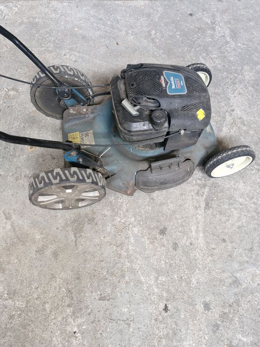 Kosiarka Makita PLM5120