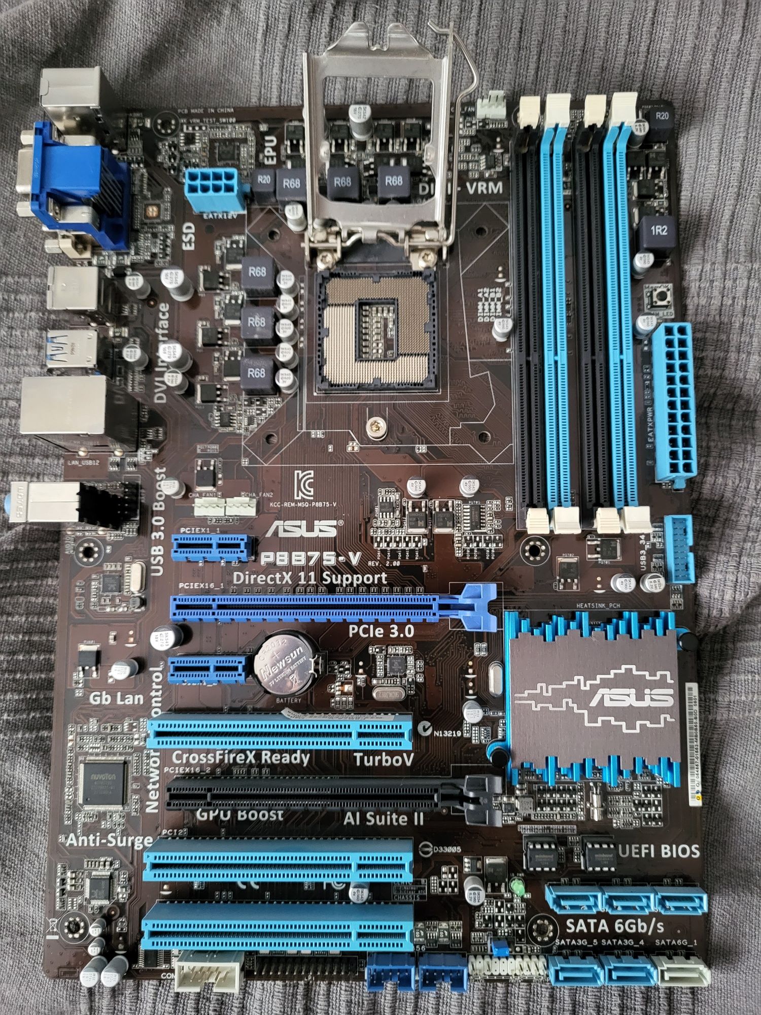 Asus P8B75-V + INTEL CORE I5-3570
