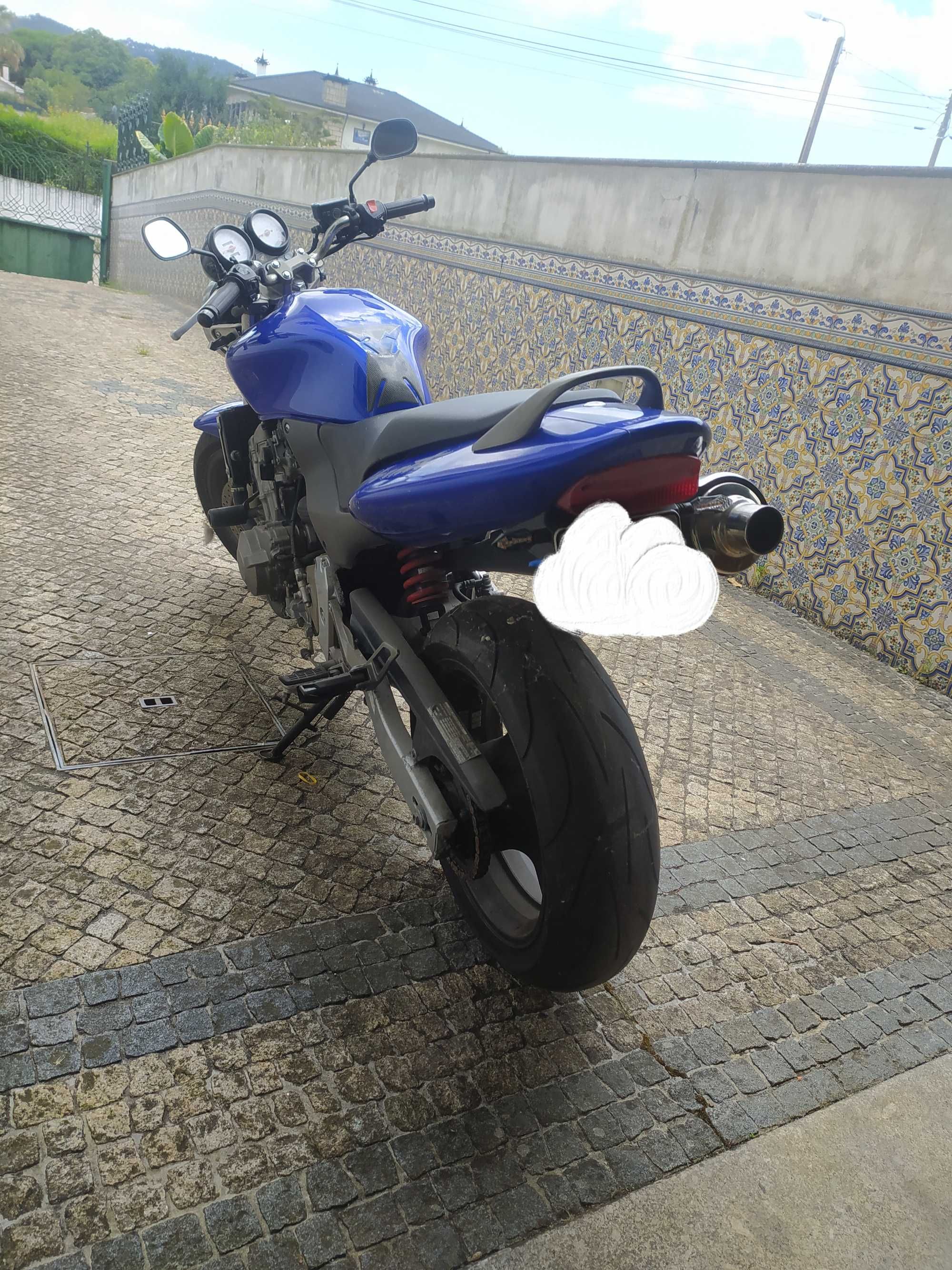 Mota Honda Hornet 600