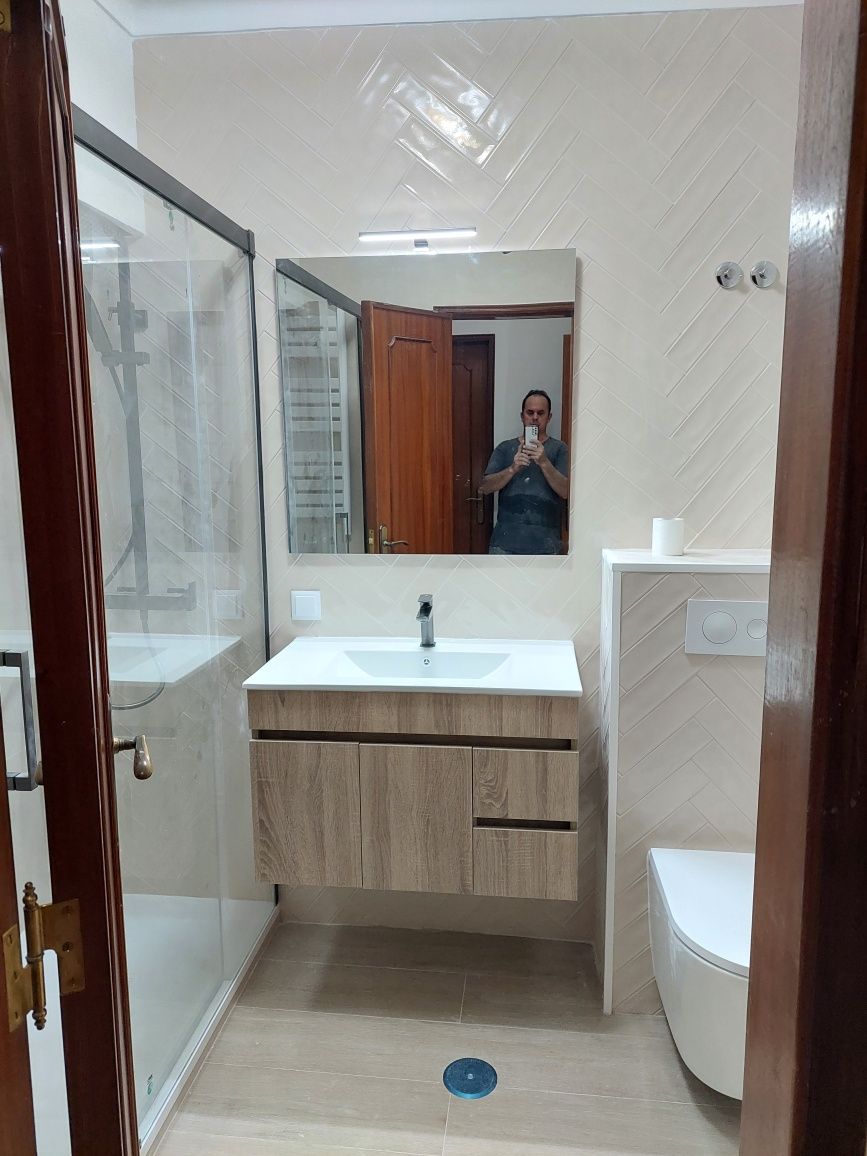 Remodelação de casas de banho e cozinha